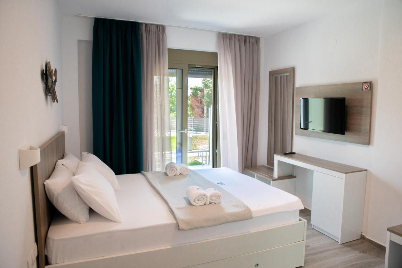 Oliva Suites Nikiti  Extérieur photo