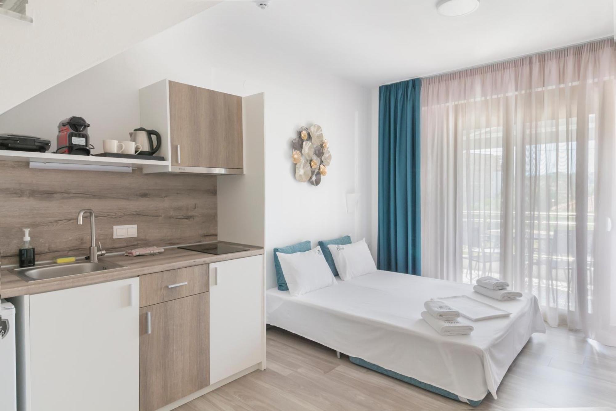 Oliva Suites Nikiti  Extérieur photo