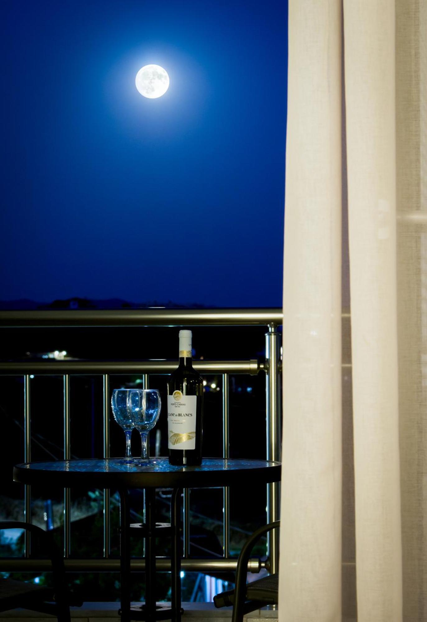 Oliva Suites Nikiti  Extérieur photo